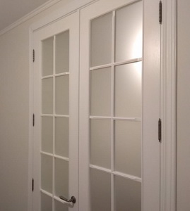 межкомнатная дверь со стеклом по размерам