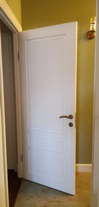 дверь классическая 3 филенки белая